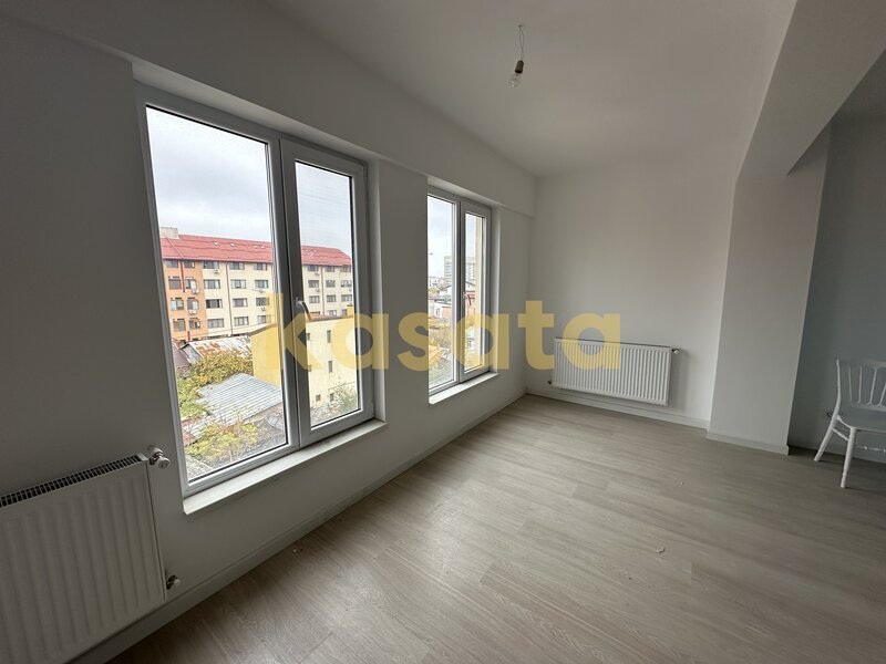 Apartament 2 Camere  Vanzare  Bloc Nou Lift  Gata de personalizat