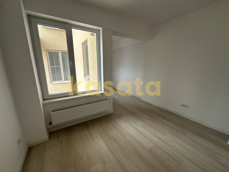 Apartament 2 Camere  Vanzare  Bloc Nou Lift  Gata de personalizat